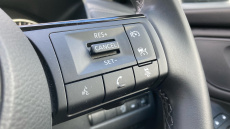 Nissan Qashqai 1.3 DiG-T MH 158 Acenta Premium 5dr Xtronic Petrol Hatchback